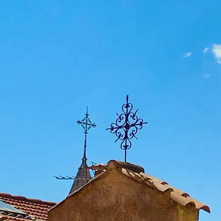 Un Balcon Dans Les Rues Pietonnes Lägenhet